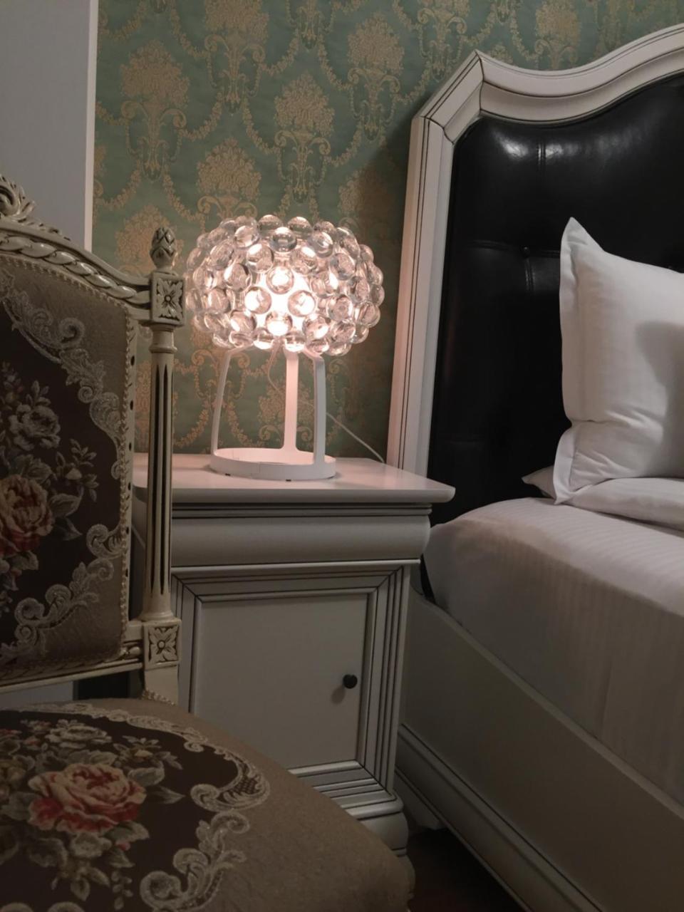 Flori De Iulie Apartamente Брашов Экстерьер фото